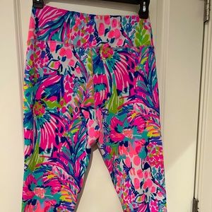 Lilly Pulitzer 24” Weekender High Rise Legging Size XL